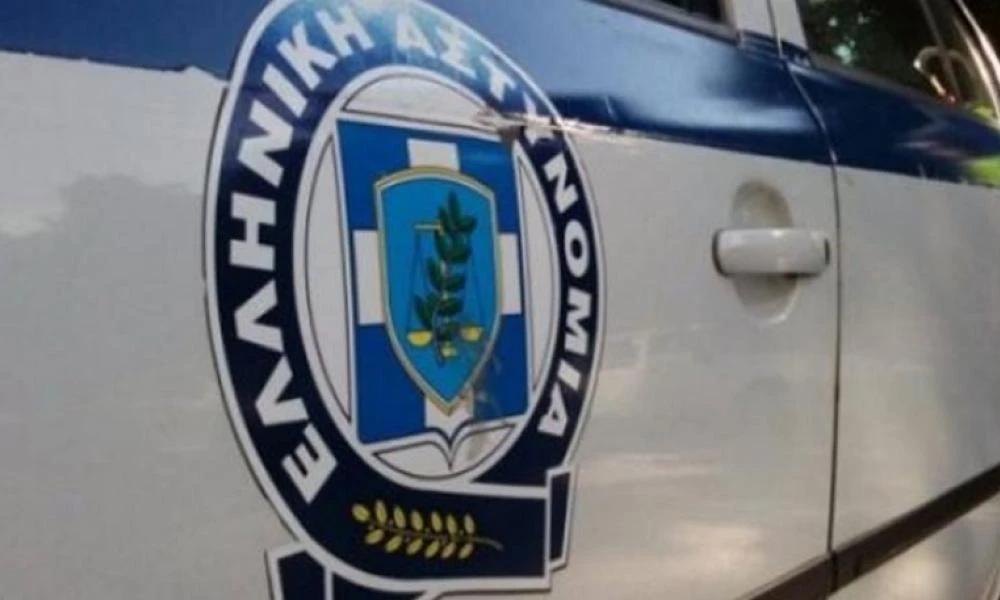 Η πρώτη κλήση της χρονιάς στην ΕΛ.ΑΣ- Ηλικιωμένη "μπέρδεψε" τα πυροτεχνήματα με πυροβολισμούς!